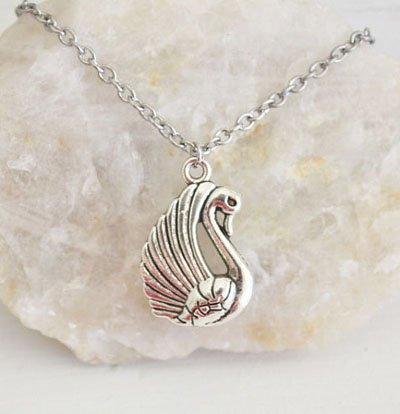 swan necklace